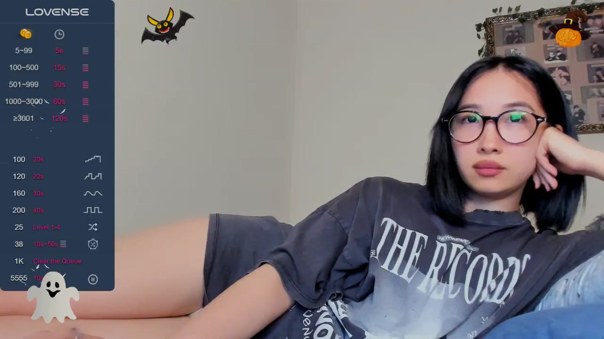 Gallery image thumbnail from FeralBerry66's myfreecams stream on, 10/30/2024, 17:56 image 19 of 20