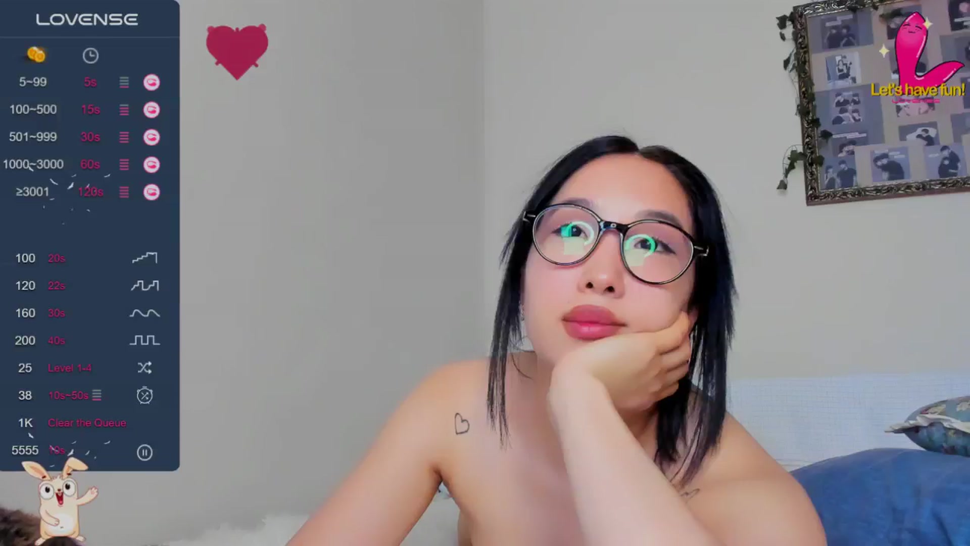 Gallery image thumbnail from FeralBerry66's myfreecams stream on, 11/10/2024, 06:27 image 12 of 20