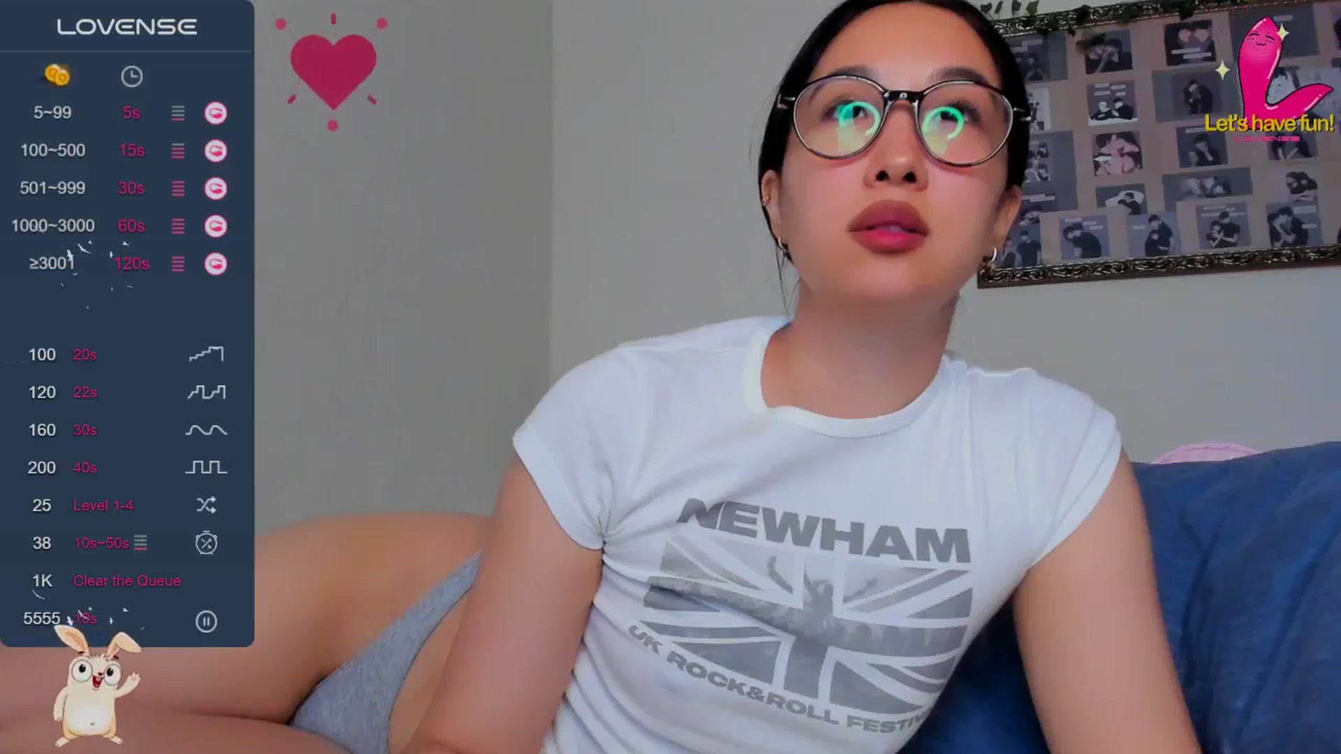 Gallery image thumbnail from FeralBerry66's myfreecams stream on, 11/12/2024, 06:53 image 4 of 20