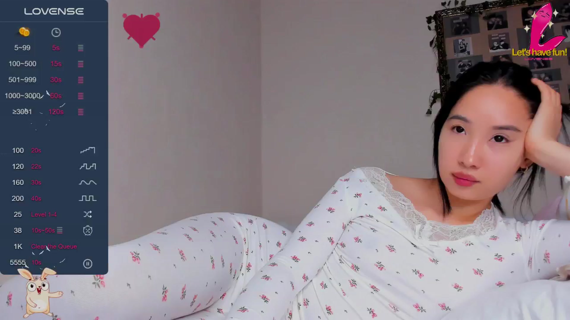 Gallery image thumbnail from FeralBerry66's myfreecams stream on, 11/13/2024, 06:48 image 14 of 20