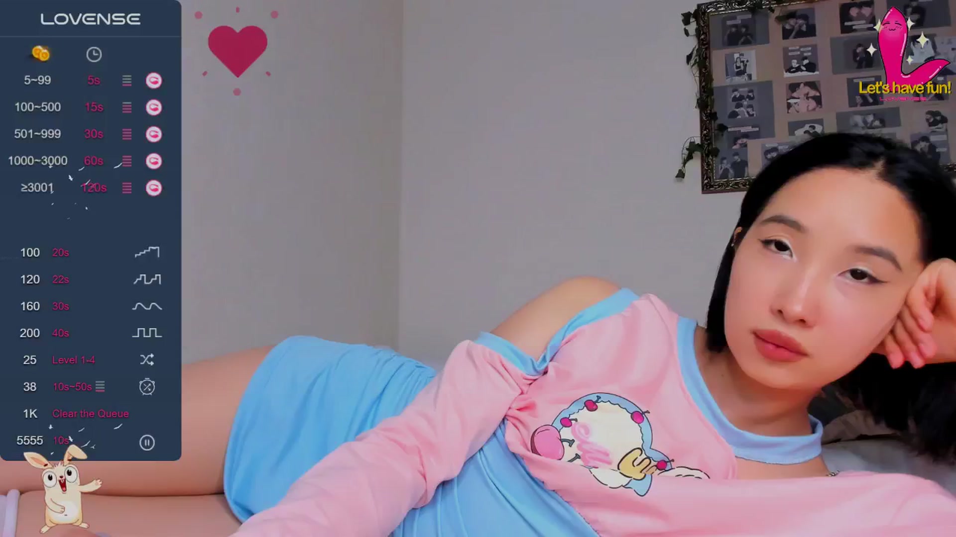 Gallery image thumbnail from FeralBerry66's myfreecams stream on, 11/17/2024, 06:49 image 10 of 20
