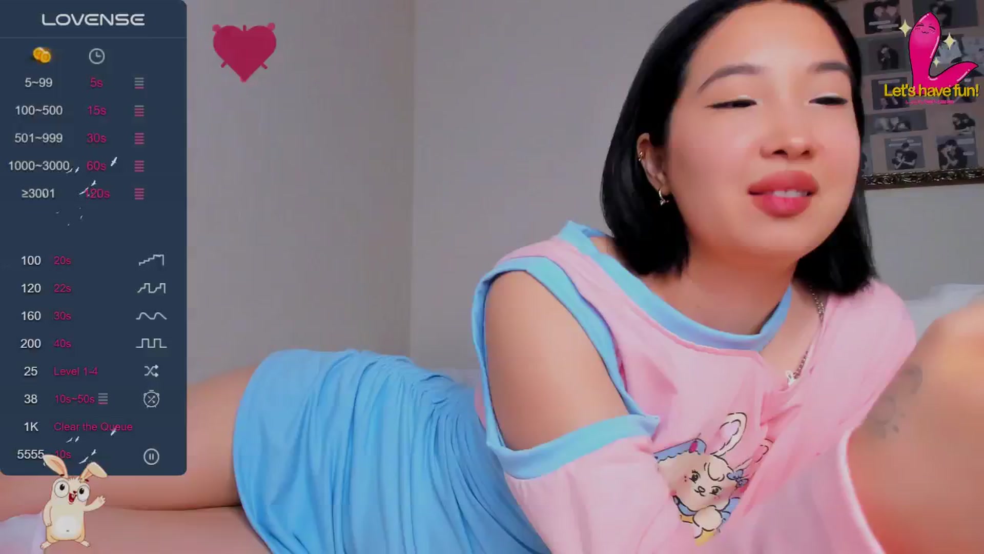 Gallery image thumbnail from FeralBerry66's myfreecams stream on, 11/17/2024, 06:49 image 7 of 20
