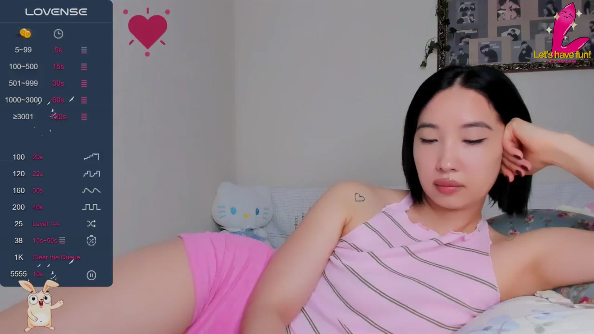Gallery image thumbnail from FeralBerry66's myfreecams stream on, 11/27/2024, 07:30 image 4 of 20