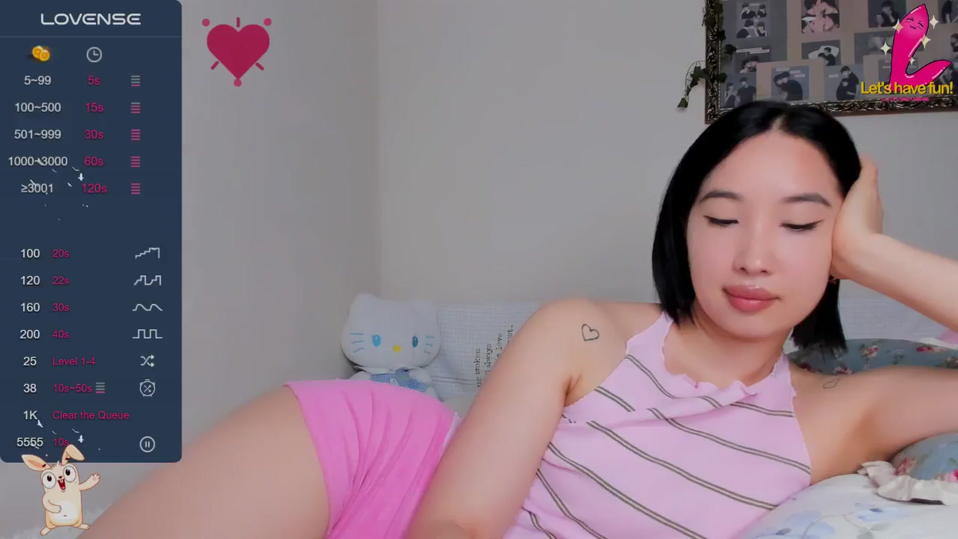 Gallery image thumbnail from FeralBerry66's myfreecams stream on, 11/27/2024, 07:30 image 5 of 20