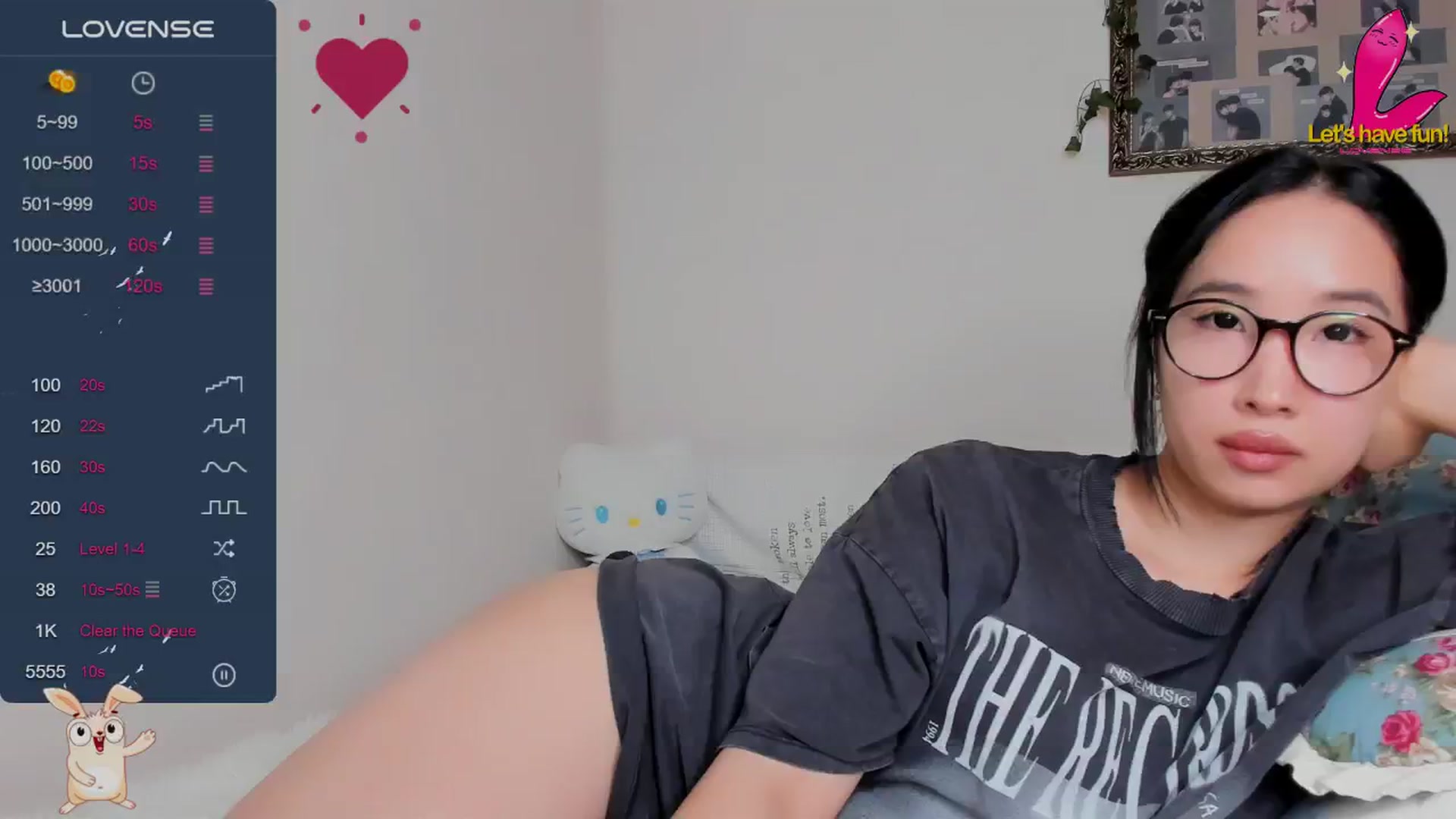 Gallery image thumbnail from FeralBerry66's myfreecams stream on, 11/29/2024, 06:30 image 11 of 20