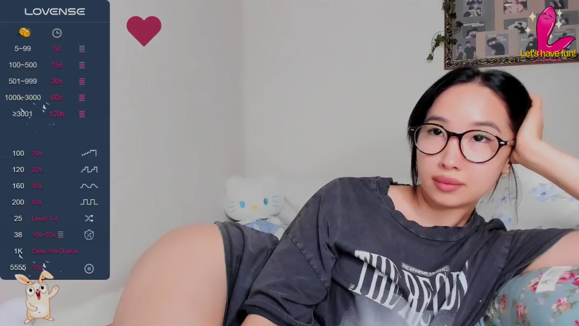 Gallery image thumbnail from FeralBerry66's myfreecams stream on, 11/29/2024, 06:30 image 19 of 20