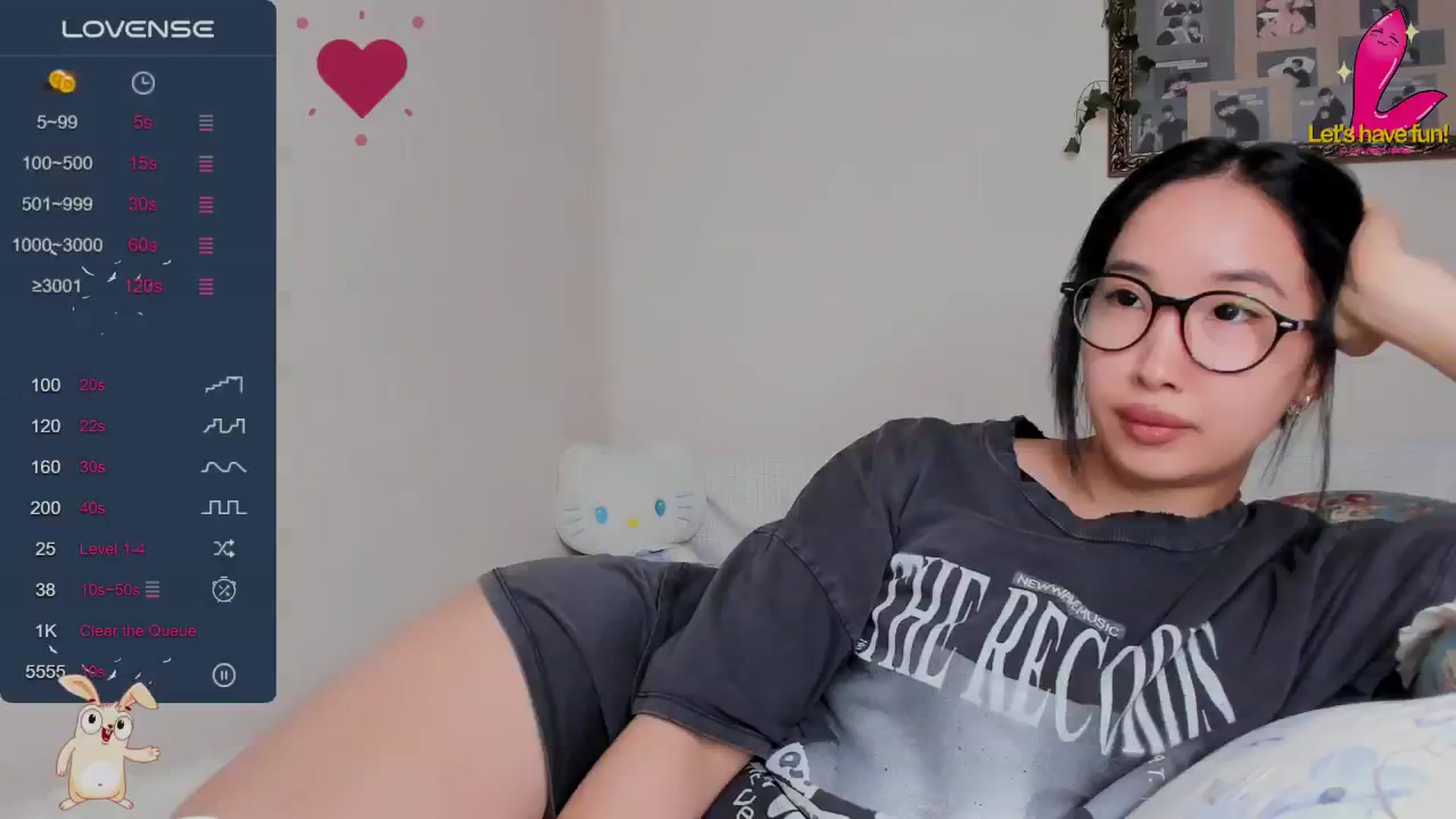 Gallery image thumbnail from FeralBerry66's myfreecams stream on, 11/29/2024, 06:30 image 1 of 20