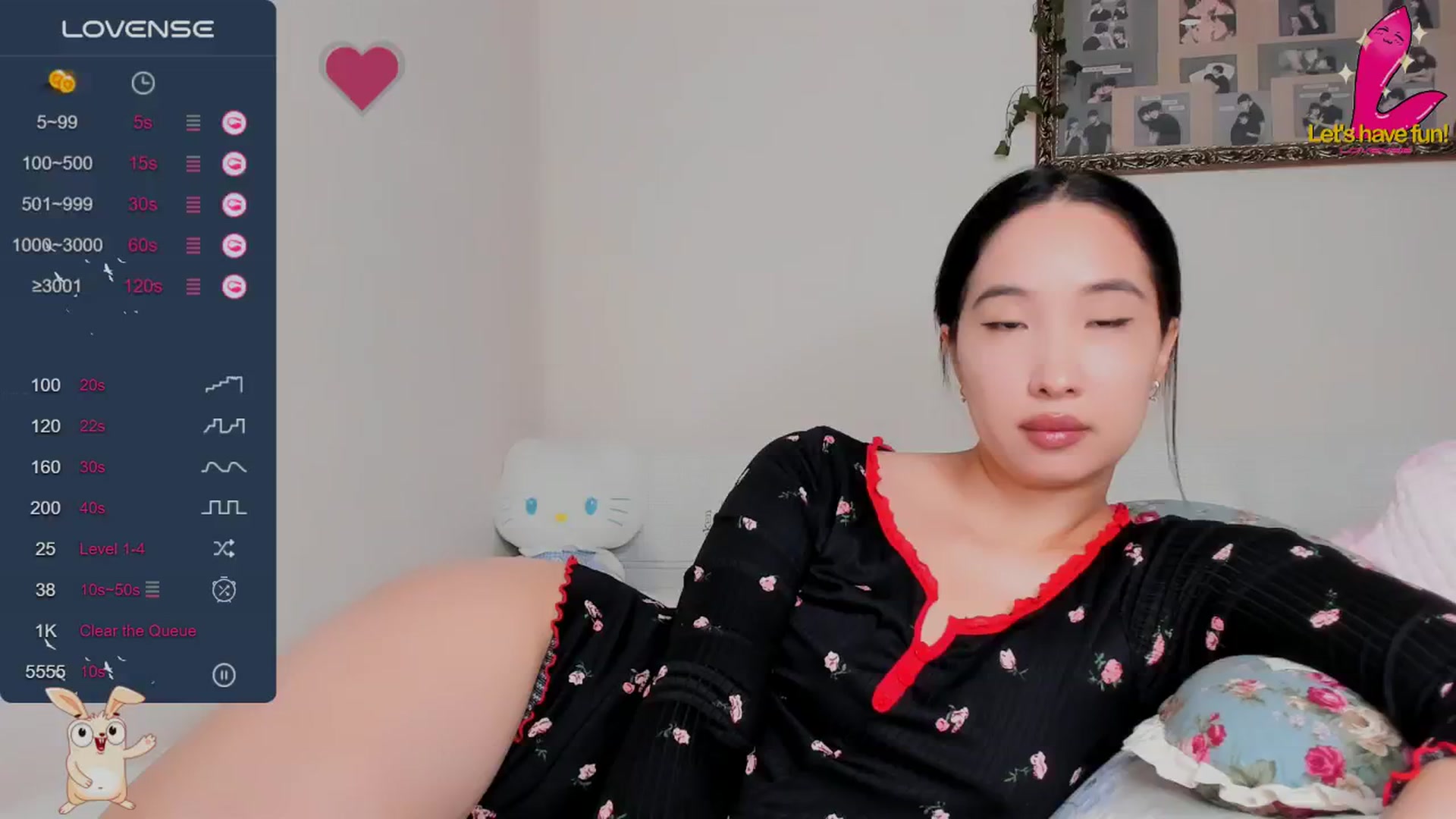 Gallery image thumbnail from FeralBerry66's myfreecams stream on, 12/02/2024, 06:05 image 14 of 20