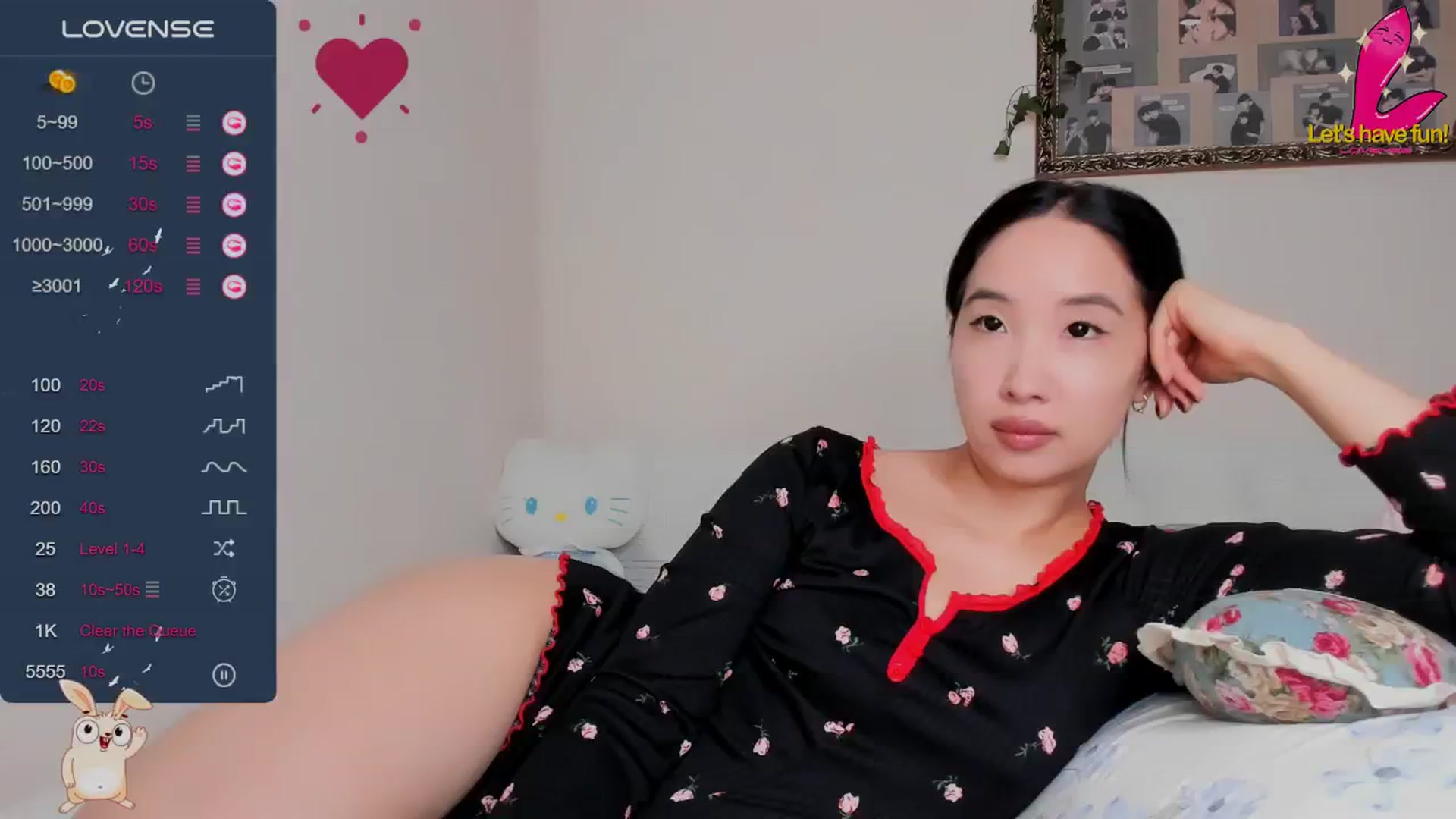 Gallery image thumbnail from FeralBerry66's myfreecams stream on, 12/02/2024, 06:05 image 8 of 20