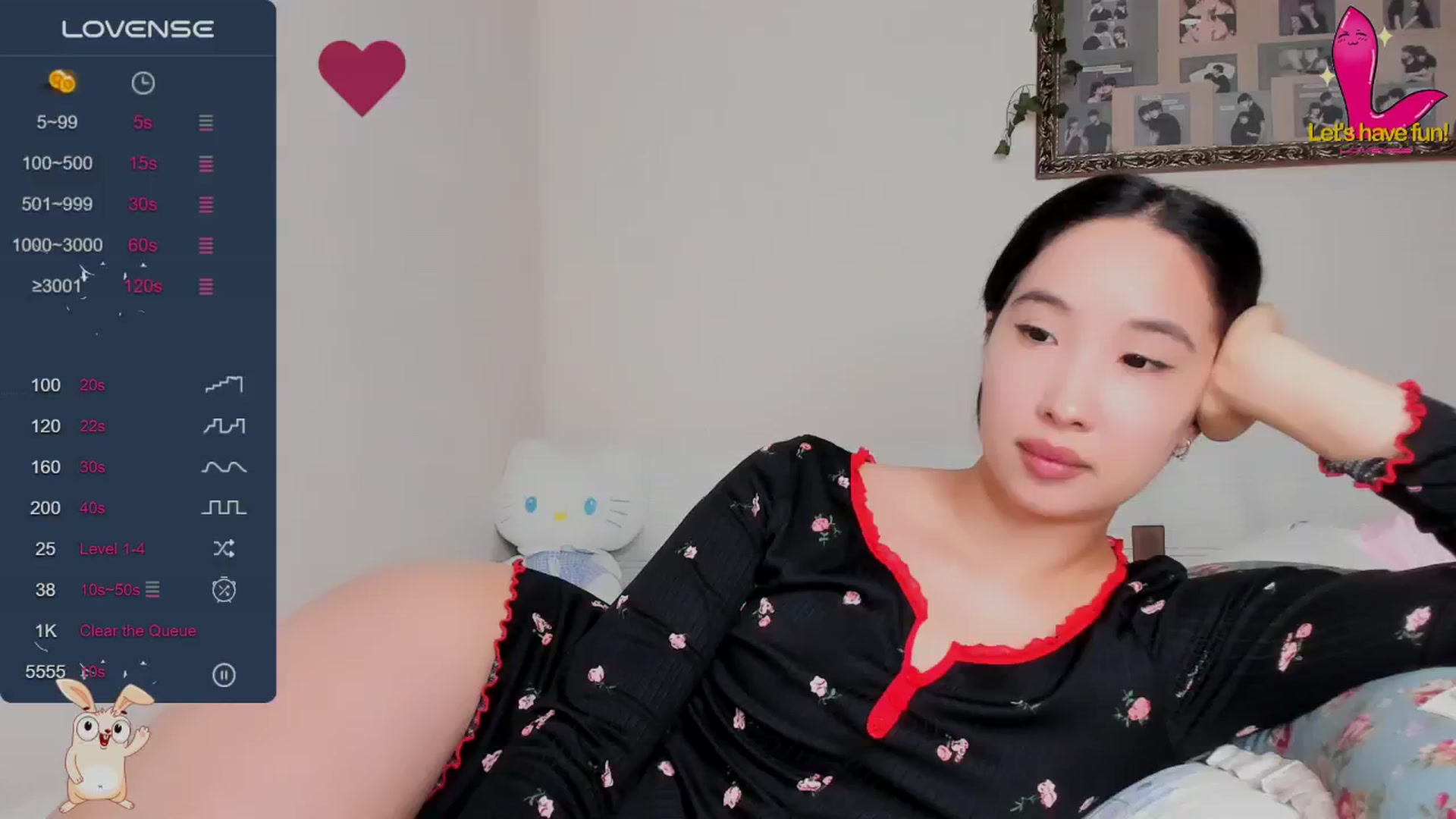 Gallery image thumbnail from FeralBerry66's myfreecams stream on, 12/02/2024, 07:22 image 3 of 20