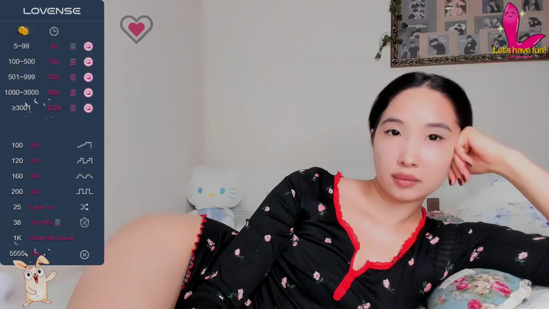 Gallery image thumbnail from FeralBerry66's myfreecams stream on, 12/02/2024, 07:22 image 13 of 20