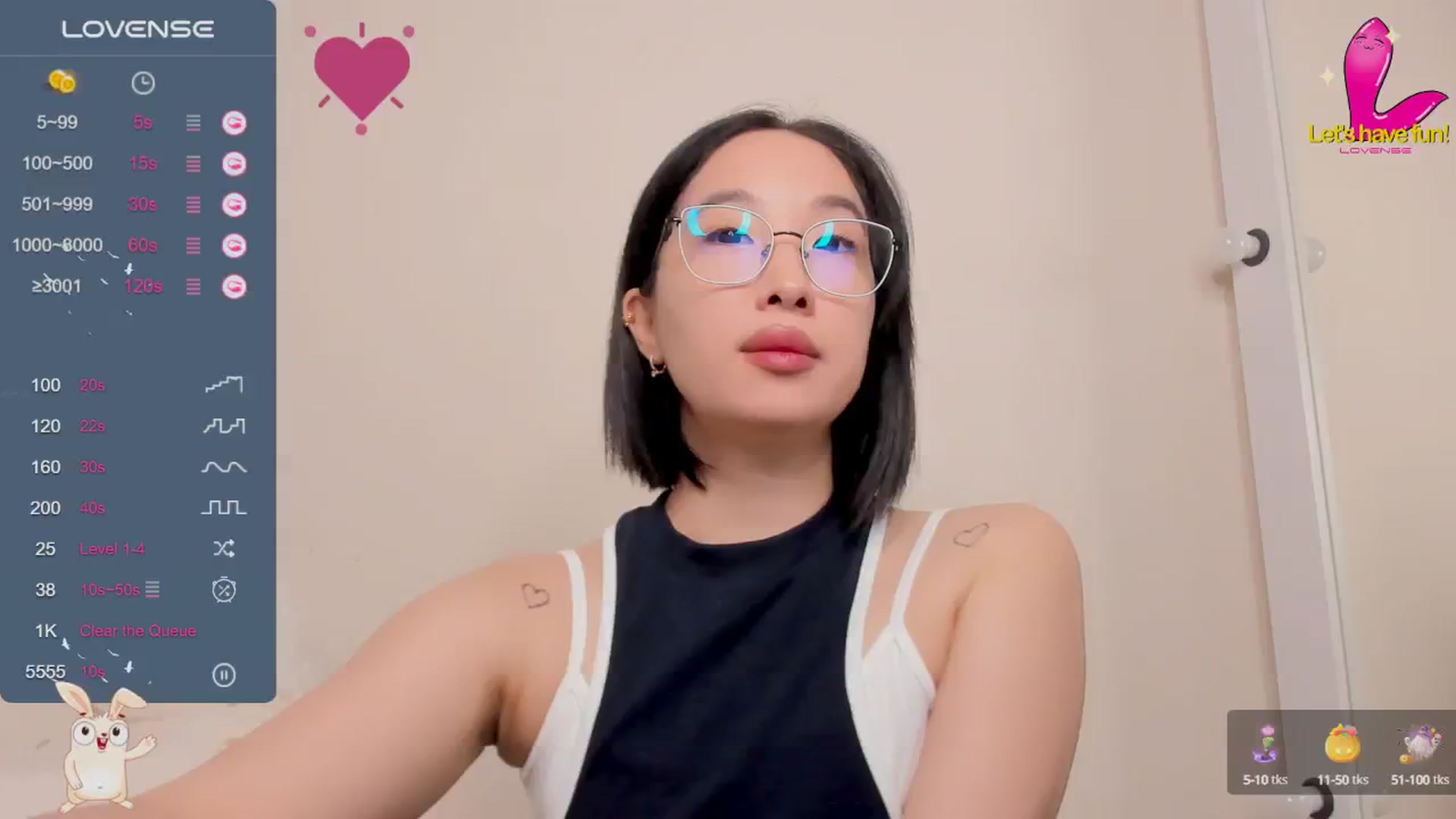 Gallery image thumbnail from FeralBerry66's myfreecams stream on, 12/04/2024, 06:26 image 4 of 20