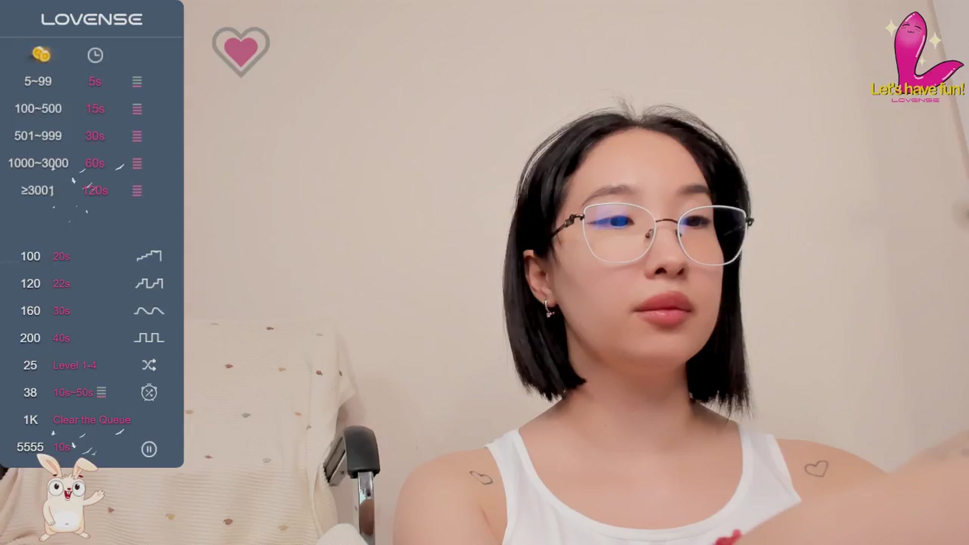 Gallery image thumbnail from FeralBerry66's myfreecams stream on, 12/06/2024, 17:01 image 18 of 20