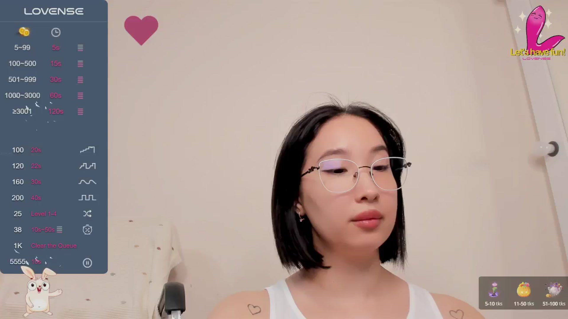 Gallery image thumbnail from FeralBerry66's myfreecams stream on, 12/06/2024, 17:51 image 2 of 20