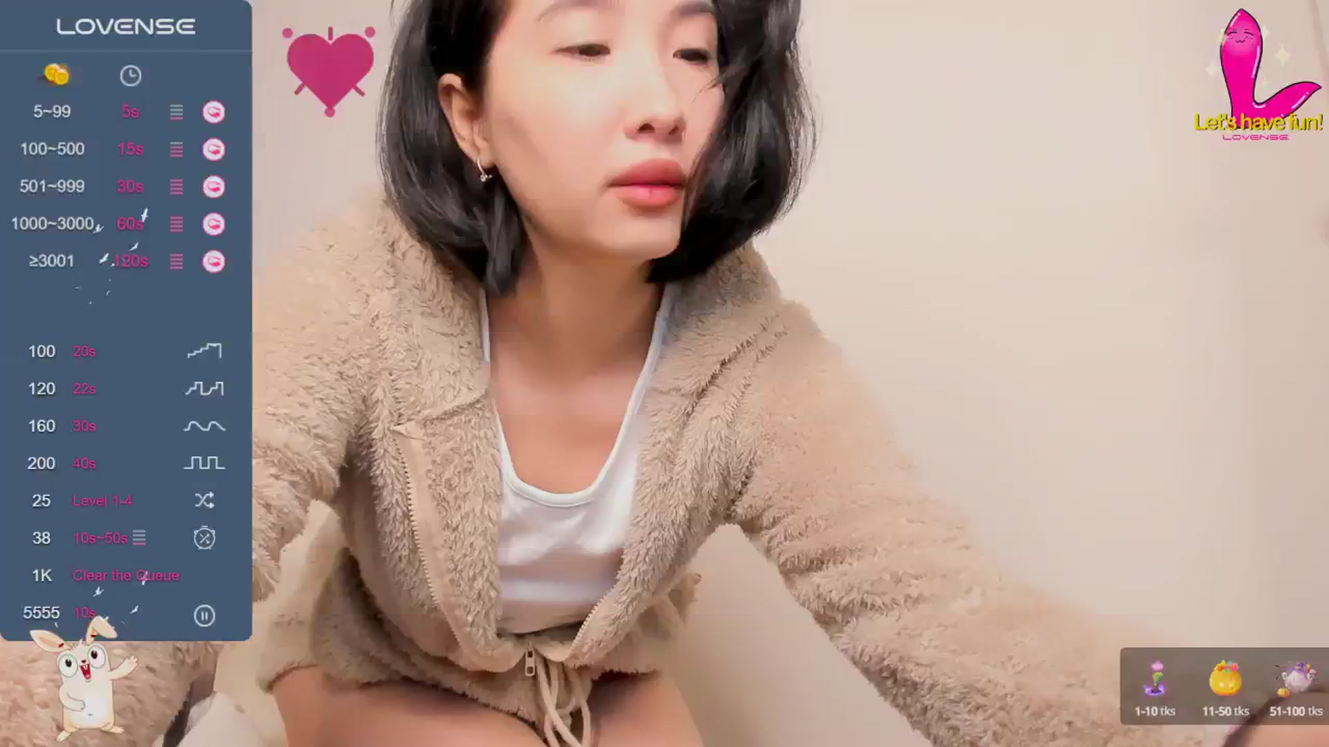 Gallery image thumbnail from FeralBerry66's myfreecams stream on, 12/10/2024, 06:46 image 14 of 20