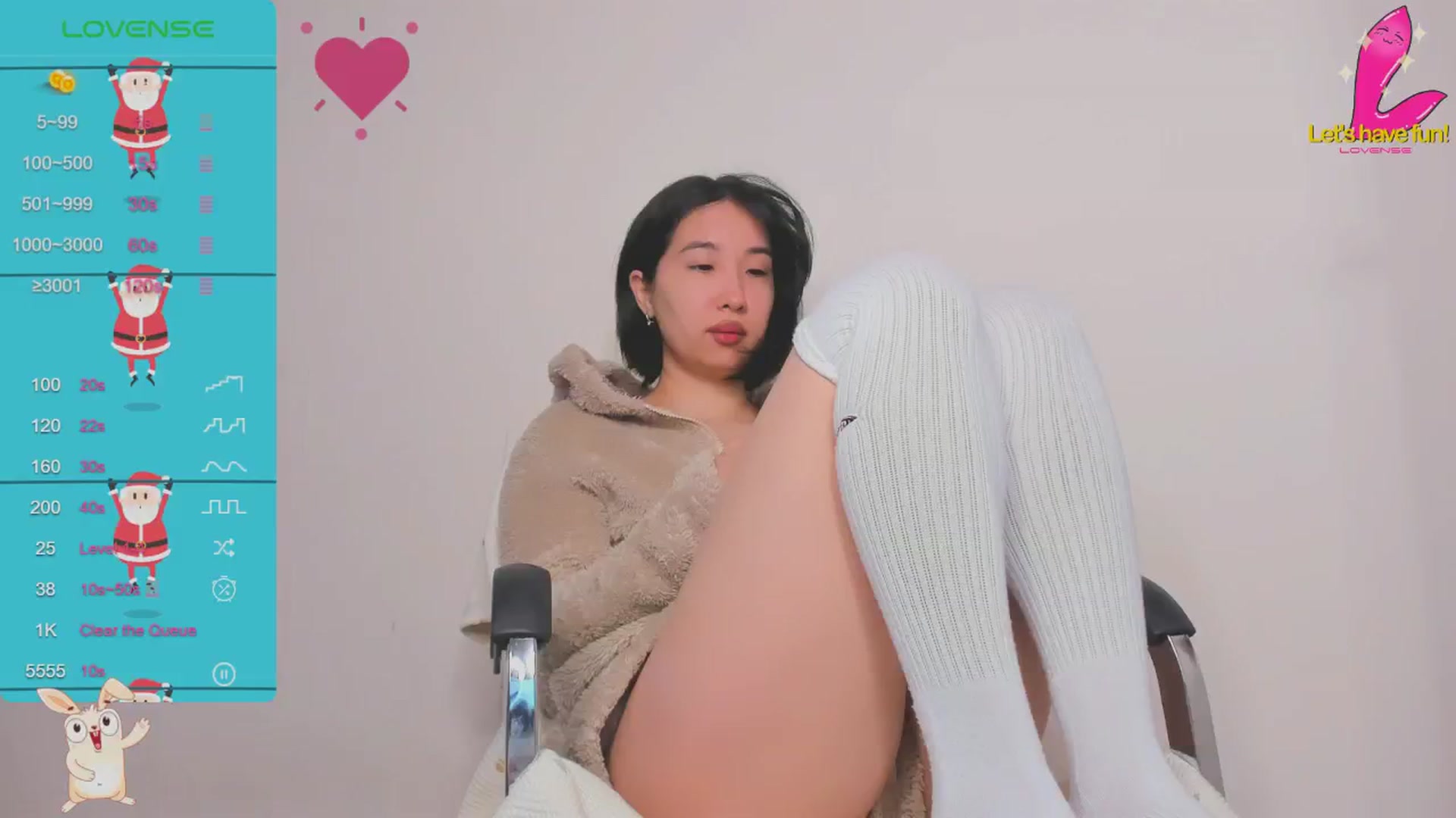 Gallery image thumbnail from FeralBerry66's myfreecams stream on, 12/11/2024, 06:20 image 8 of 20