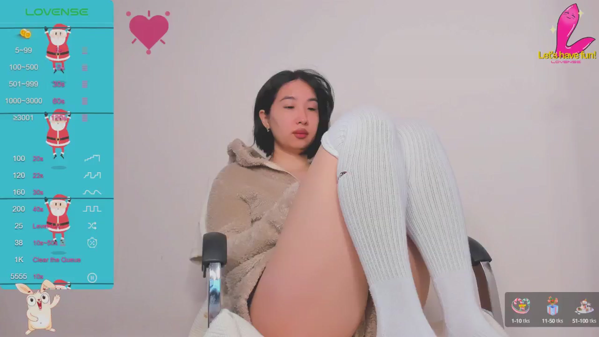 Gallery image thumbnail from FeralBerry66's myfreecams stream on, 12/11/2024, 06:20 image 1 of 20
