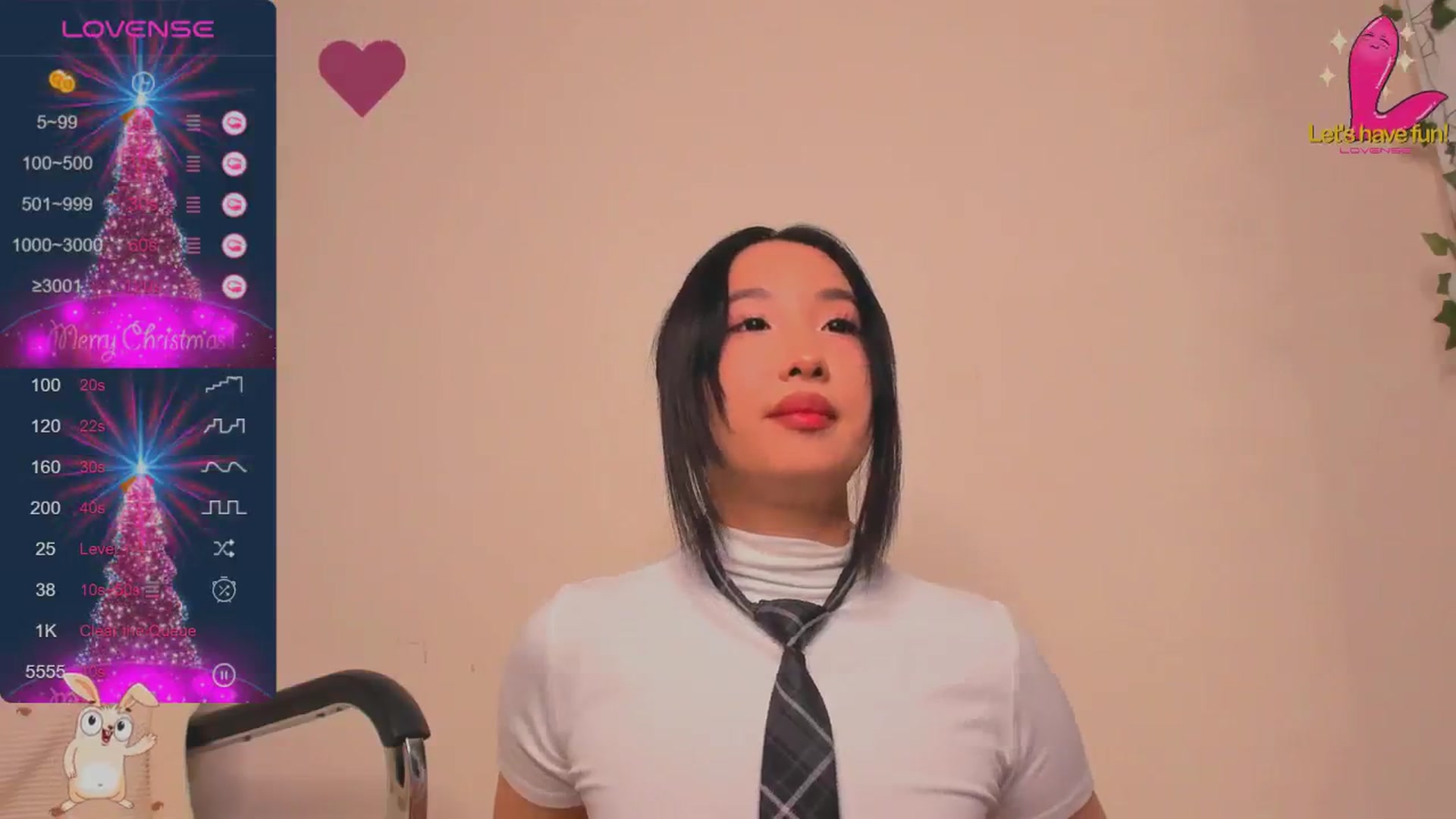 Gallery image thumbnail from FeralBerry66's myfreecams stream on, 12/16/2024, 05:11 image 12 of 20
