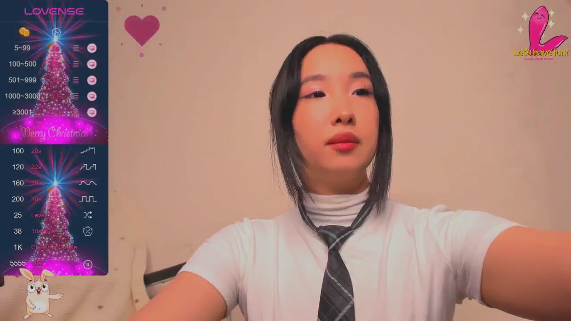 Gallery image thumbnail from FeralBerry66's myfreecams stream on, 12/16/2024, 05:11 image 2 of 20