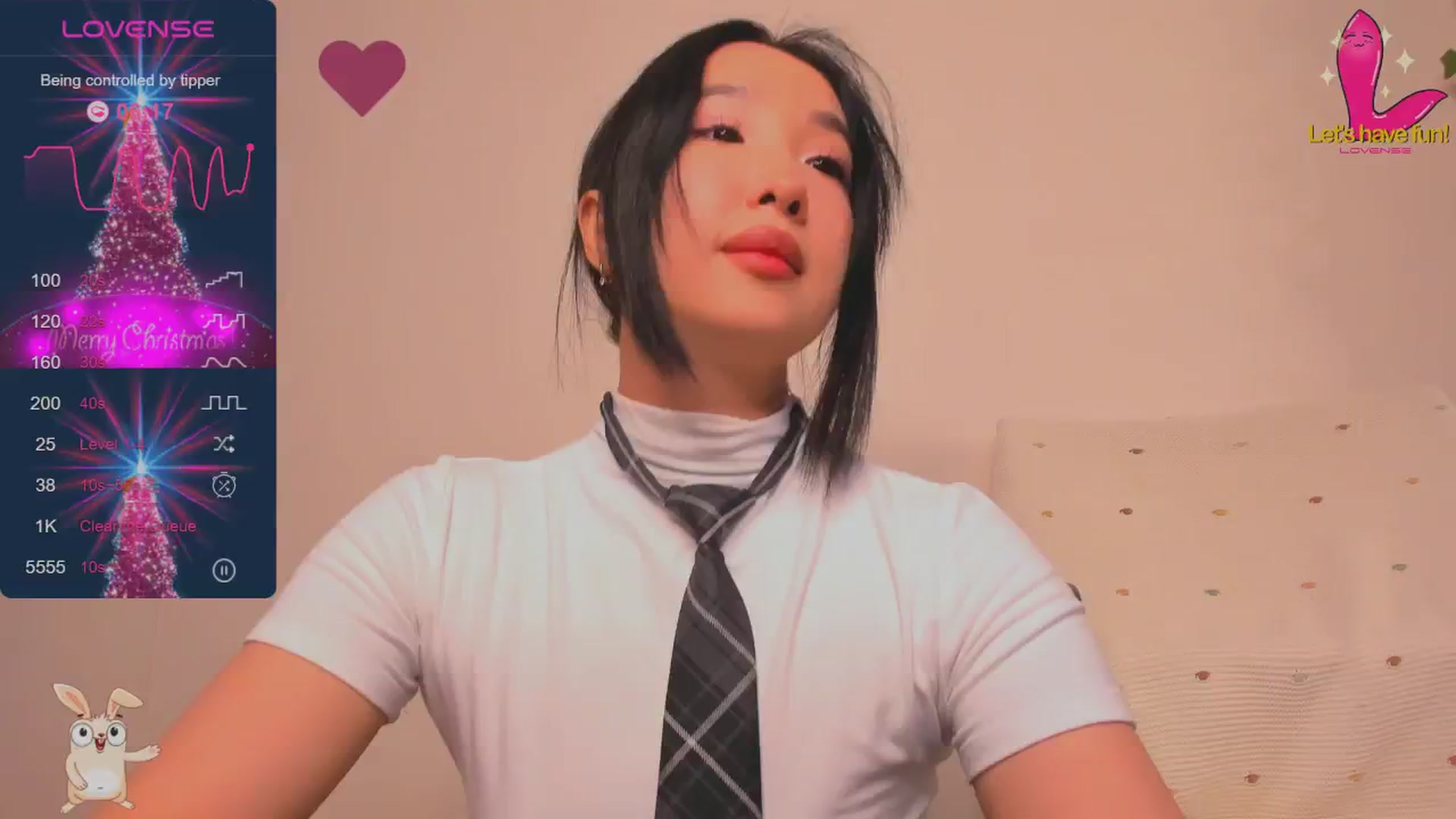 Gallery image thumbnail from FeralBerry66's myfreecams stream on, 12/16/2024, 06:14 image 15 of 20