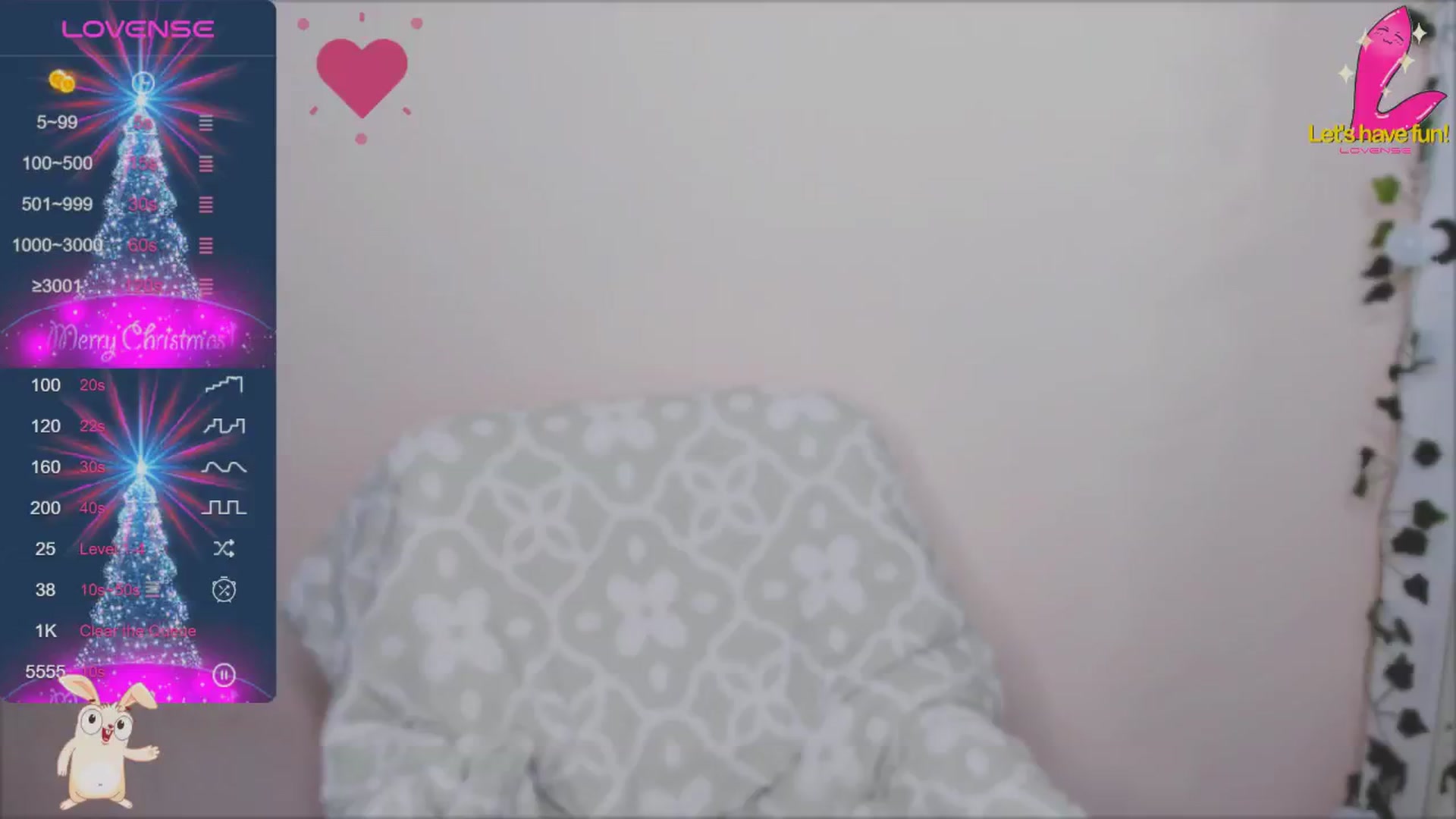 Gallery image thumbnail from FeralBerry66's myfreecams stream on, 12/19/2024, 06:20 image 12 of 20