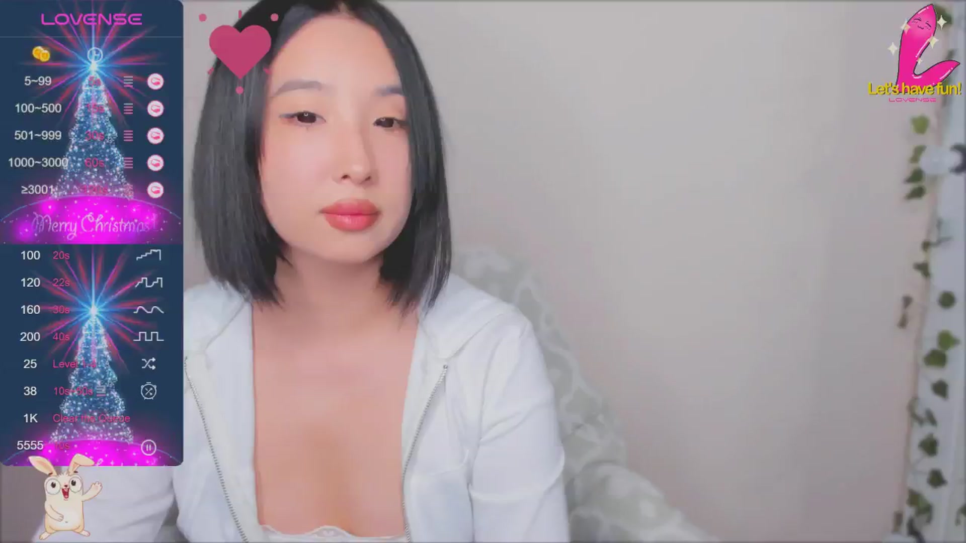 Gallery image thumbnail from FeralBerry66's myfreecams stream on, 12/19/2024, 06:20 image 2 of 20
