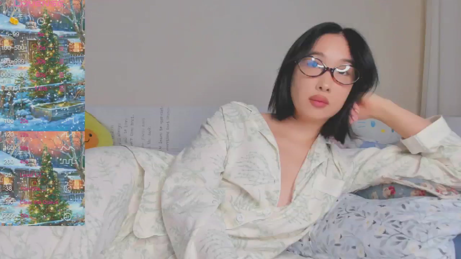 Gallery image thumbnail from FeralBerry66's myfreecams stream on, 12/23/2024, 05:58 image 1 of 20