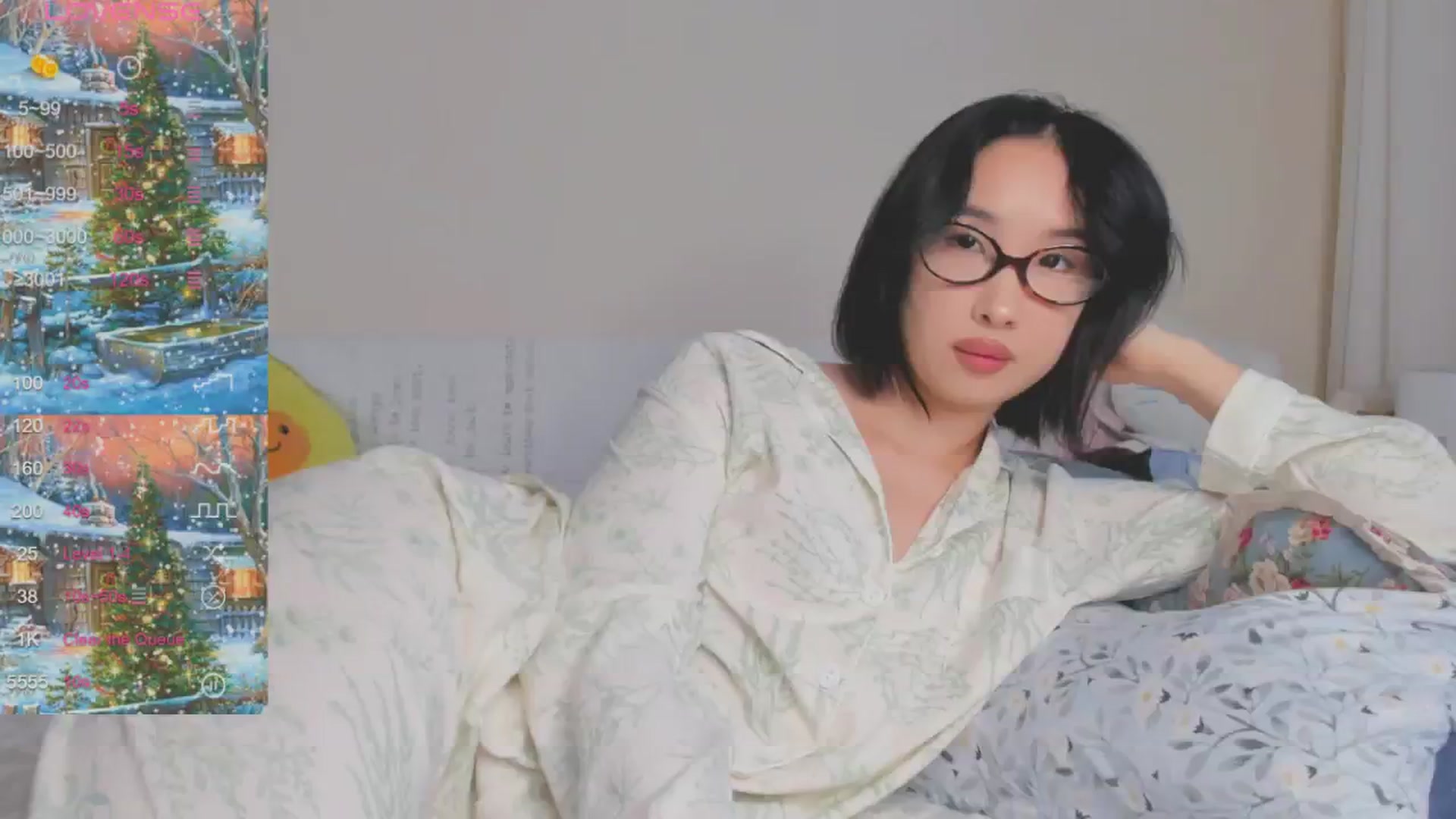 Gallery image thumbnail from FeralBerry66's myfreecams stream on, 12/23/2024, 06:59 image 18 of 20