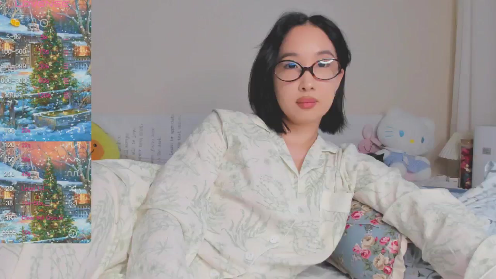 Gallery image thumbnail from FeralBerry66's myfreecams stream on, 12/23/2024, 07:22 image 5 of 20