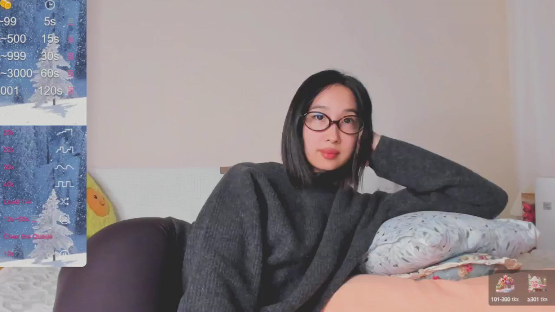Gallery image thumbnail from FeralBerry66's myfreecams stream on, 01/04/2025, 16:44 image 19 of 20