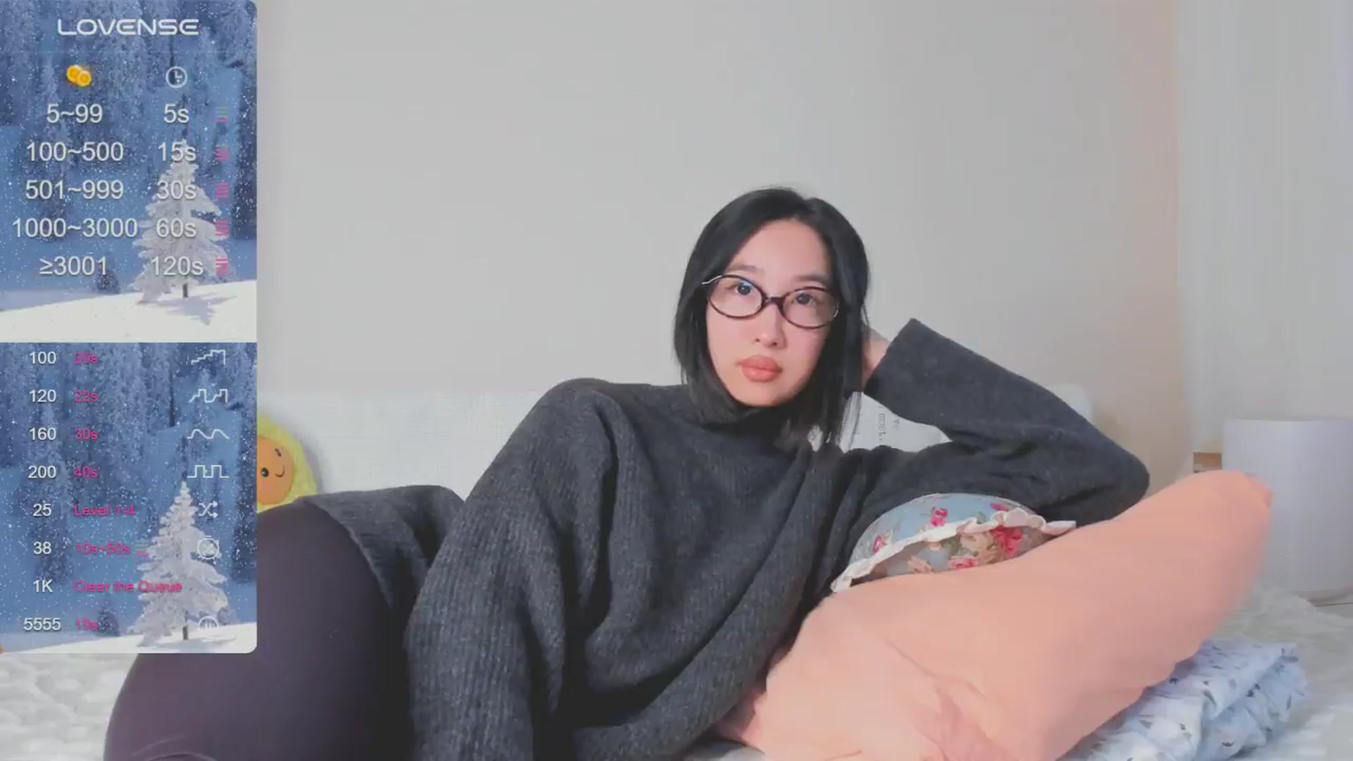 Gallery image thumbnail from FeralBerry66's myfreecams stream on, 01/07/2025, 05:26 image 15 of 20
