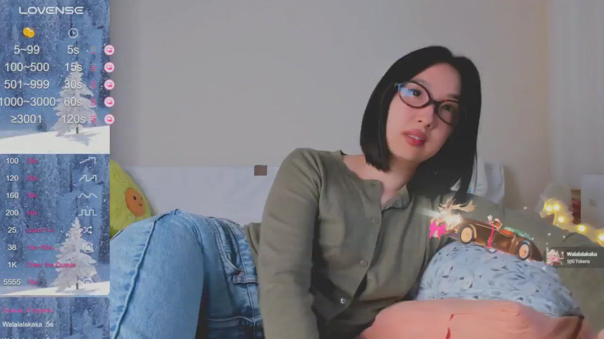 Gallery image thumbnail from FeralBerry66's myfreecams stream on, 01/08/2025, 05:33 image 6 of 20