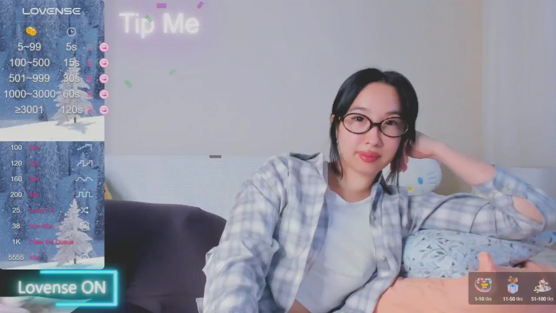 Gallery image thumbnail from FeralBerry66's myfreecams stream on, 01/10/2025, 06:19 image 19 of 20
