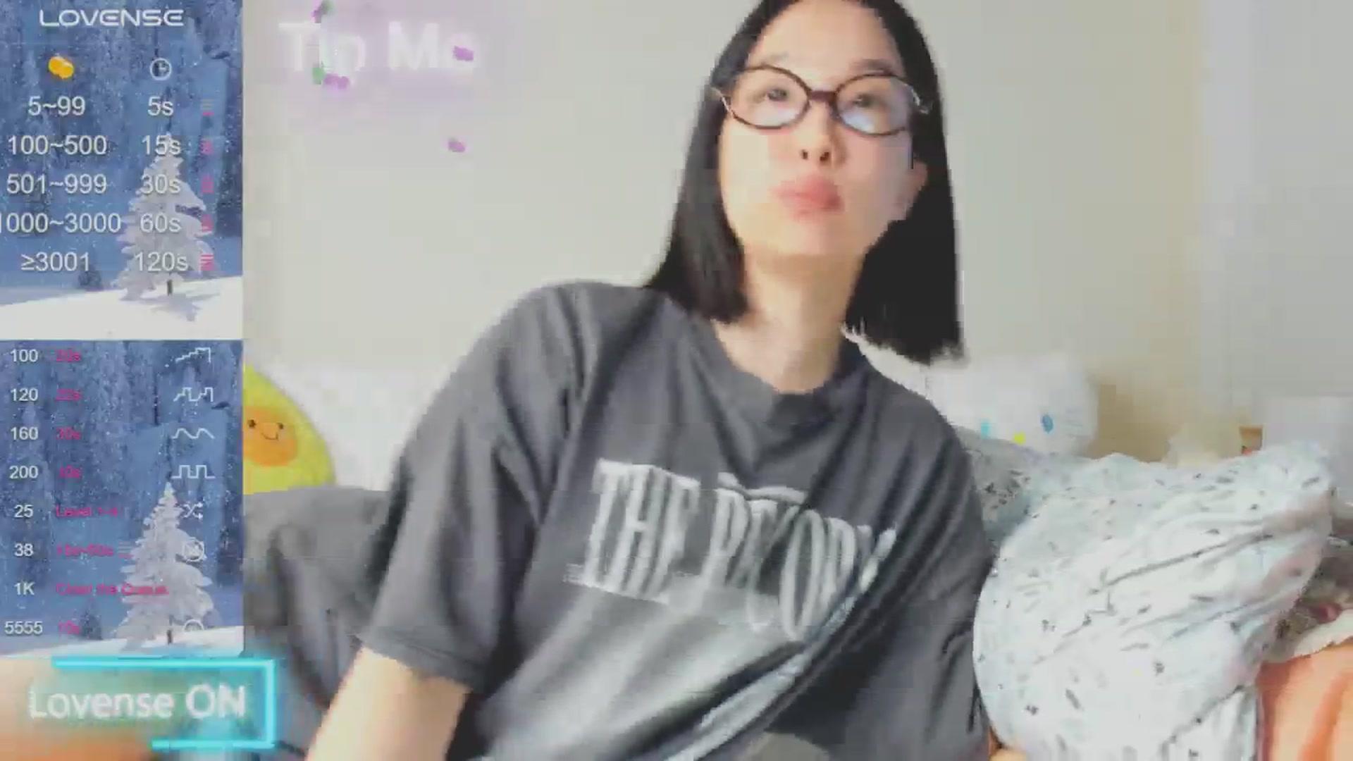 Gallery image thumbnail from FeralBerry66's myfreecams stream on, 01/10/2025, 18:05 image 17 of 20
