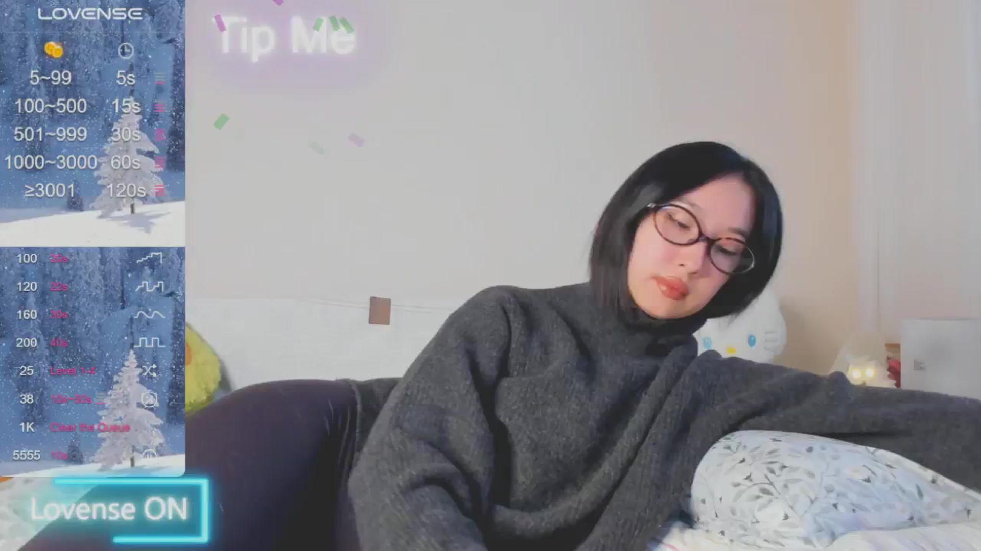 Gallery image thumbnail from FeralBerry66's myfreecams stream on, 01/12/2025, 06:52 image 10 of 20
