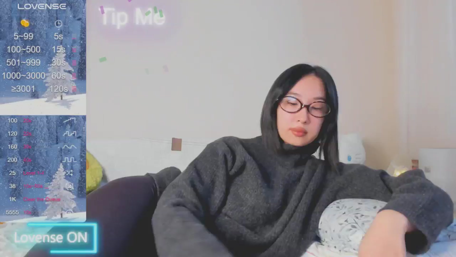 Gallery image thumbnail from FeralBerry66's myfreecams stream on, 01/12/2025, 06:52 image 7 of 20