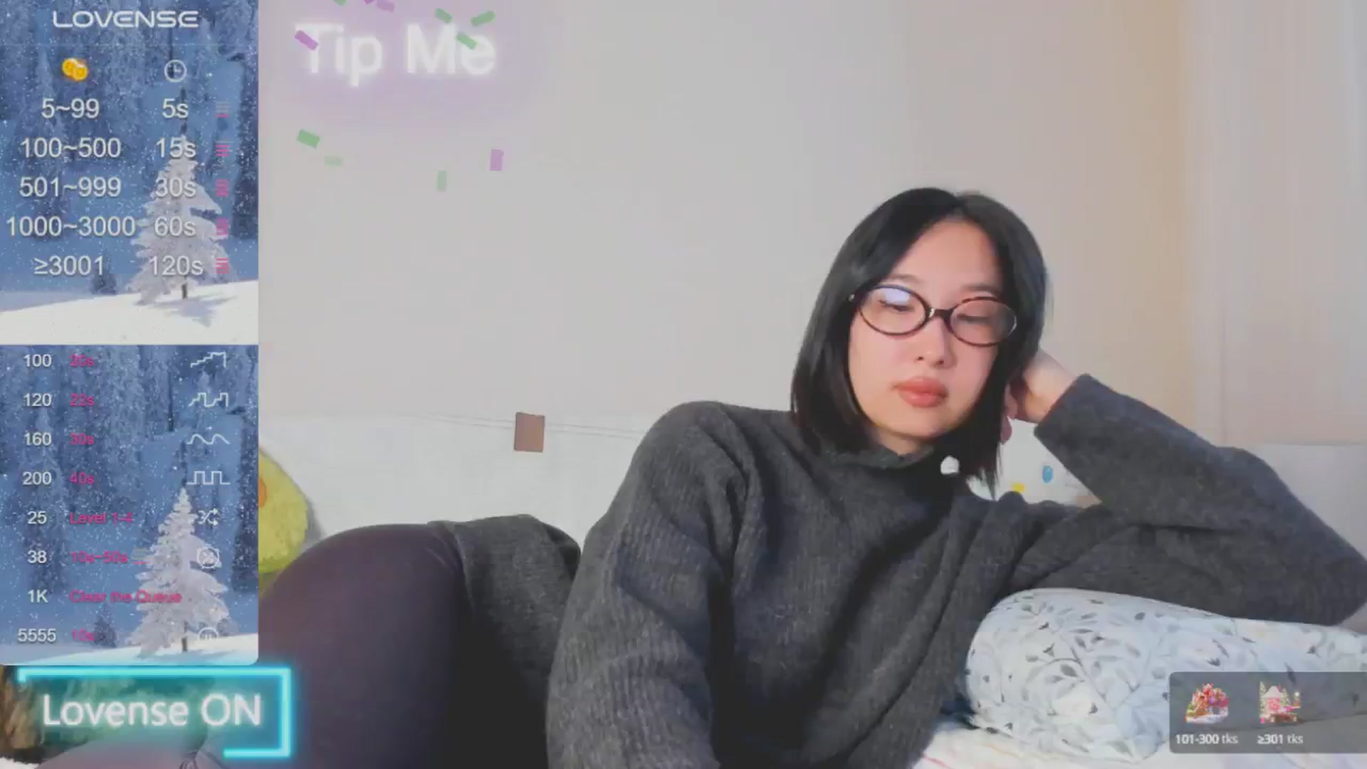 Gallery image thumbnail from FeralBerry66's myfreecams stream on, 01/12/2025, 07:46 image 11 of 20