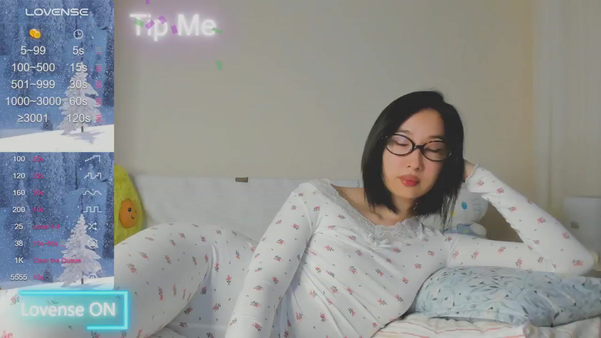 Gallery image thumbnail from FeralBerry66's myfreecams stream on, 01/13/2025, 11:38 image 20 of 20