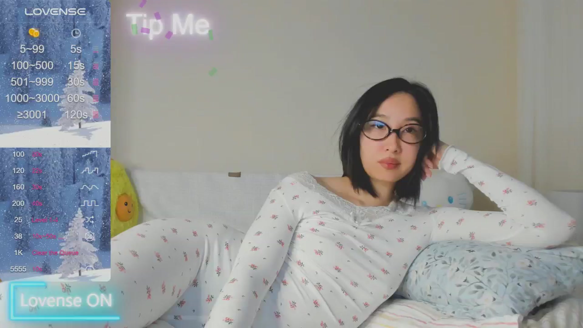 Gallery image thumbnail from FeralBerry66's myfreecams stream on, 01/13/2025, 12:22 image 13 of 20