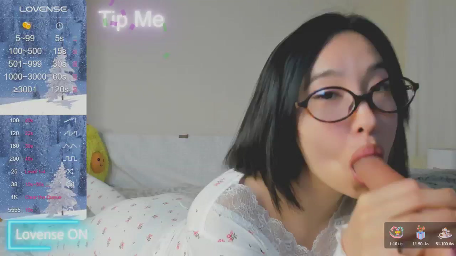 Gallery image thumbnail from FeralBerry66's myfreecams stream on, 01/13/2025, 12:22 image 19 of 20