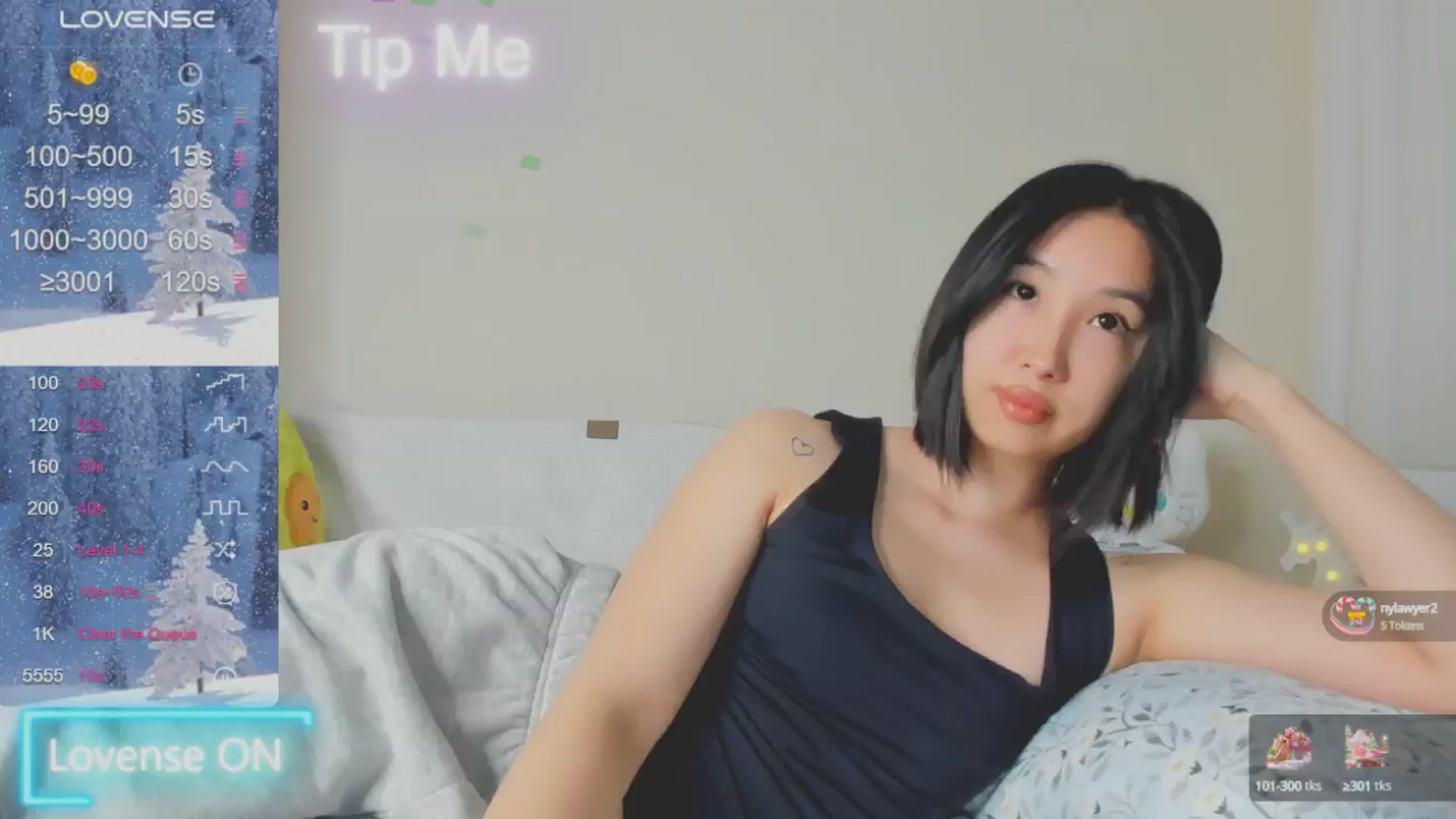 Gallery image thumbnail from FeralBerry66's myfreecams stream on, 01/14/2025, 18:33 image 13 of 20