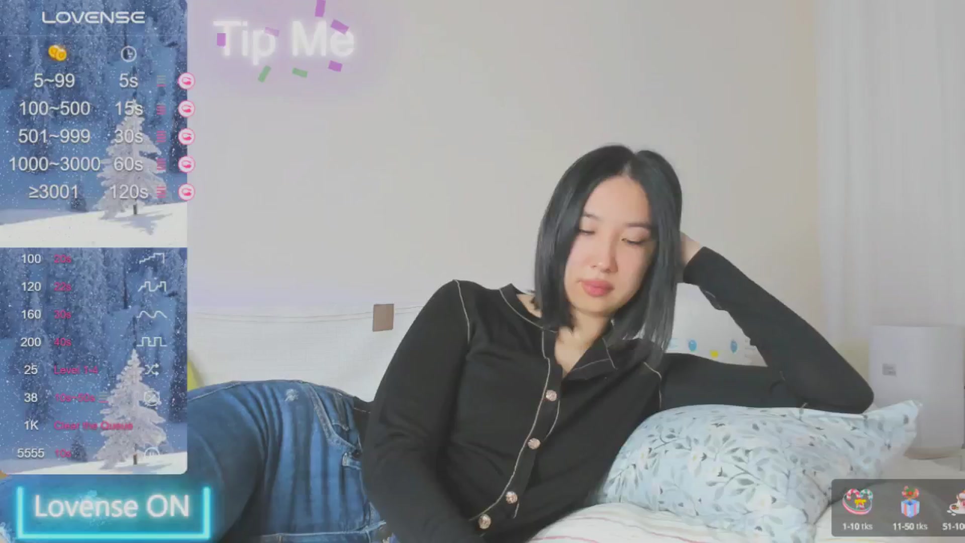 Gallery image thumbnail from FeralBerry66's myfreecams stream on, 01/16/2025, 05:47 image 4 of 20
