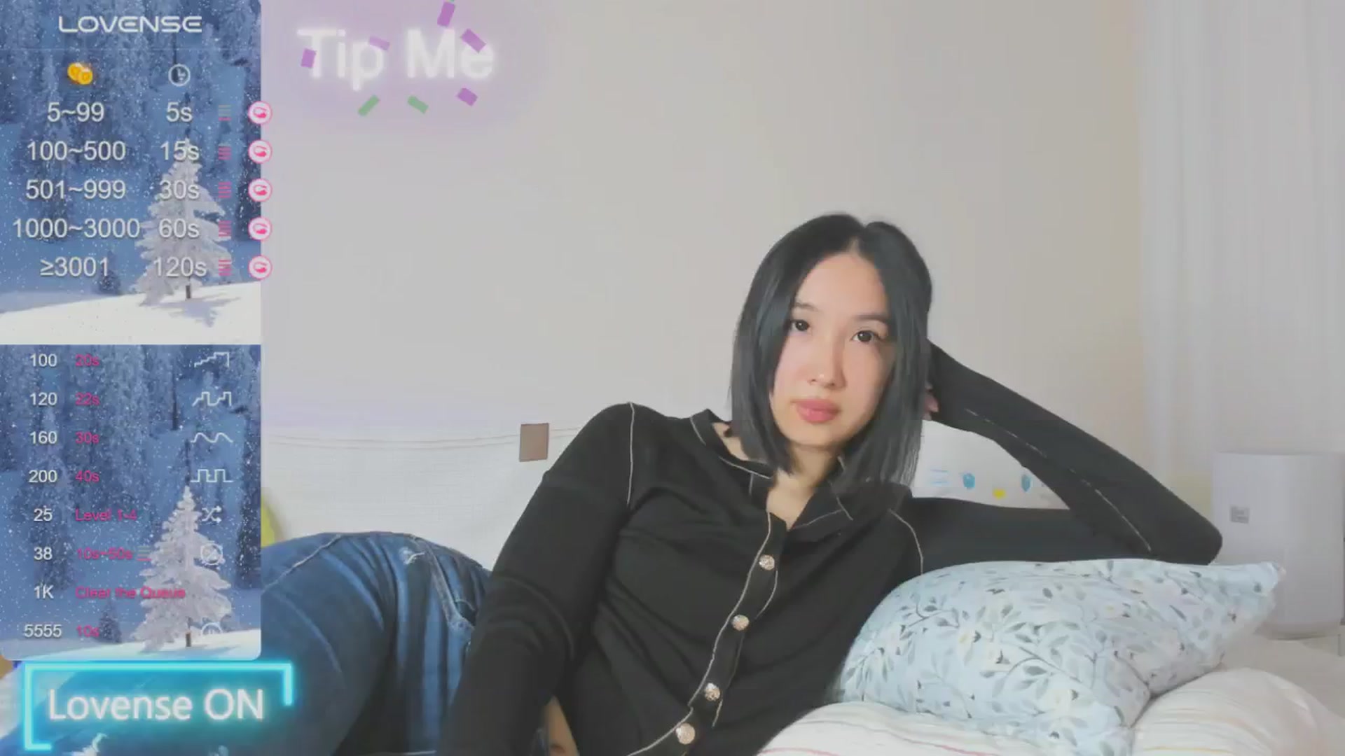 Gallery image thumbnail from FeralBerry66's myfreecams stream on, 01/16/2025, 05:47 image 16 of 20