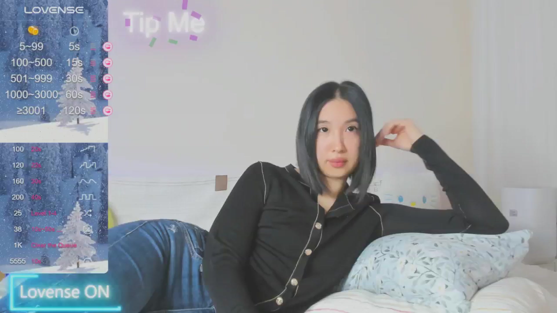 Gallery image thumbnail from FeralBerry66's myfreecams stream on, 01/16/2025, 05:47 image 7 of 20