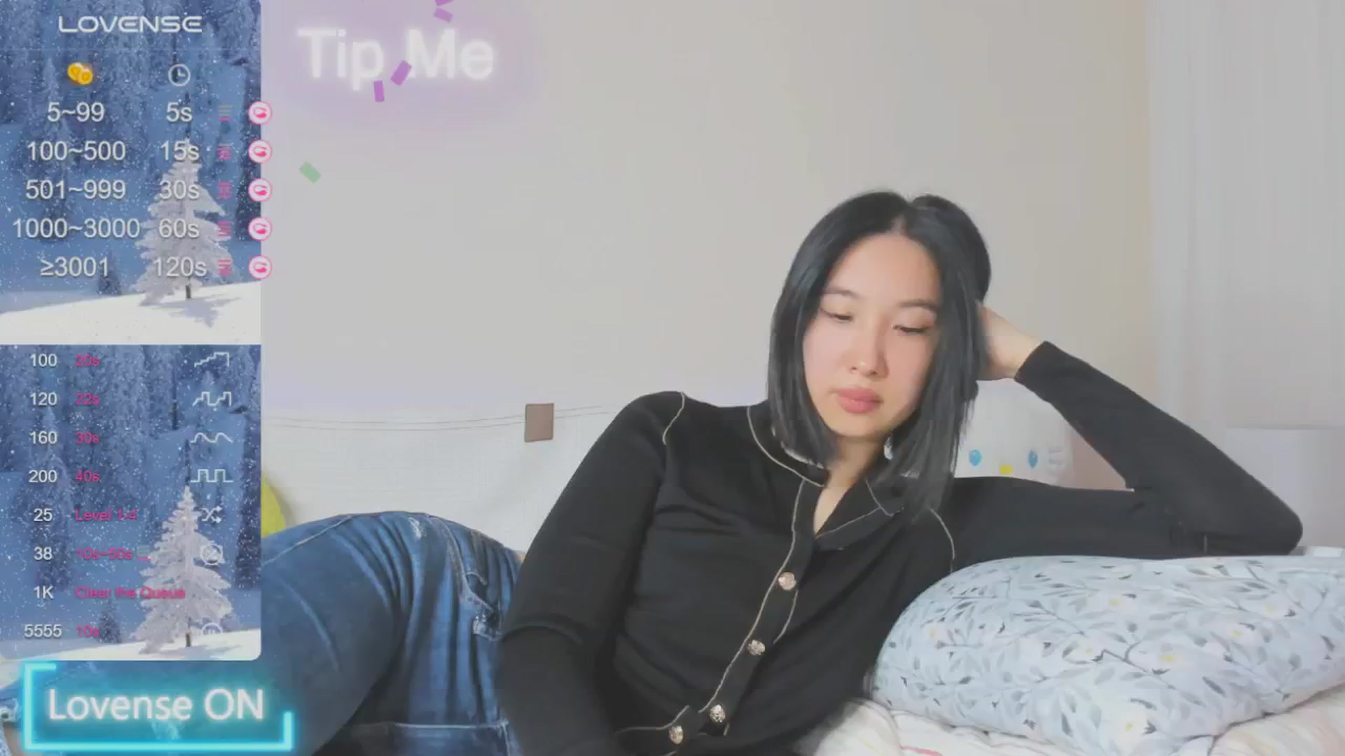 Gallery image thumbnail from FeralBerry66's myfreecams stream on, 01/16/2025, 07:29 image 9 of 20