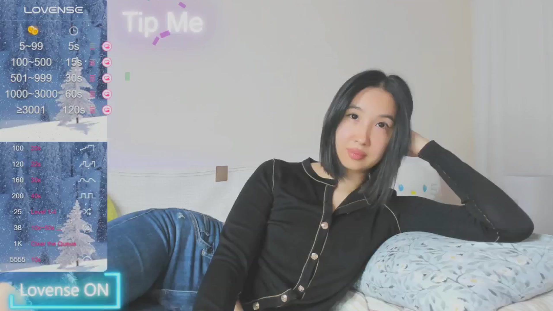 Gallery image thumbnail from FeralBerry66's myfreecams stream on, 01/16/2025, 07:29 image 15 of 20