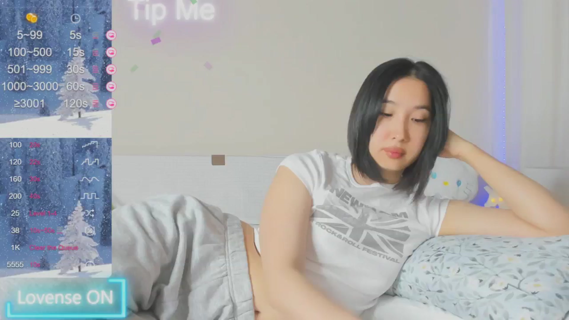 Gallery image thumbnail from FeralBerry66's myfreecams stream on, 01/16/2025, 17:14 image 13 of 20
