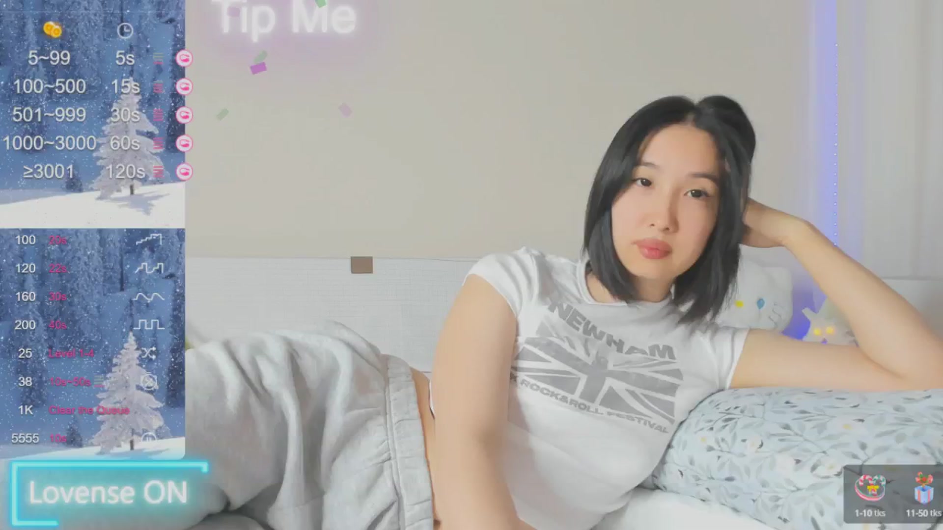 Gallery image thumbnail from FeralBerry66's myfreecams stream on, 01/16/2025, 17:14 image 8 of 20