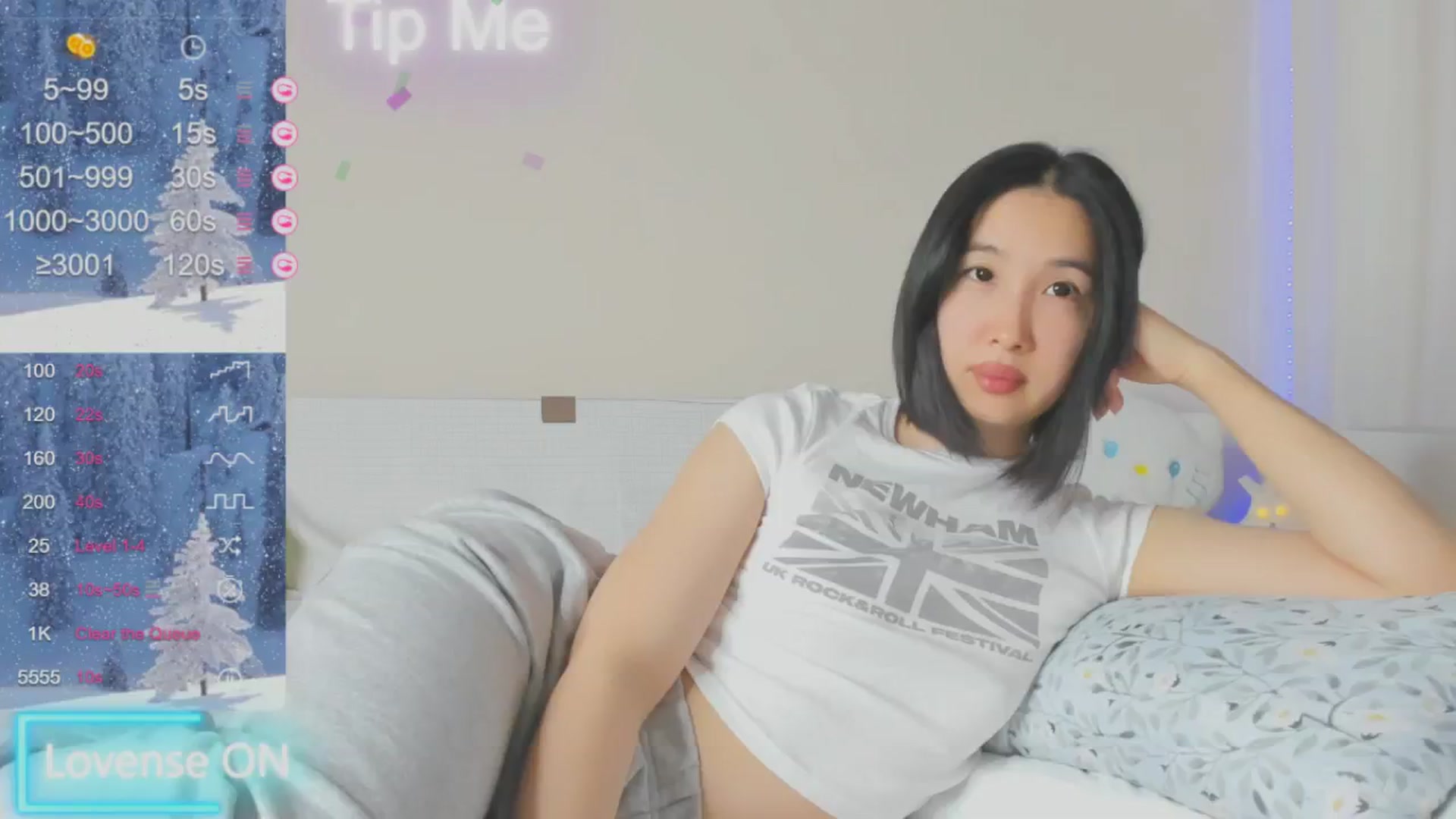 Gallery image thumbnail from FeralBerry66's myfreecams stream on, 01/16/2025, 17:14 image 1 of 20