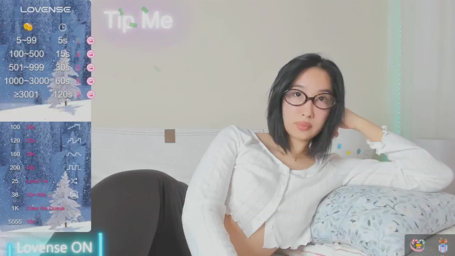 Gallery image thumbnail from FeralBerry66's myfreecams stream on, 01/18/2025, 06:51 image 7 of 20